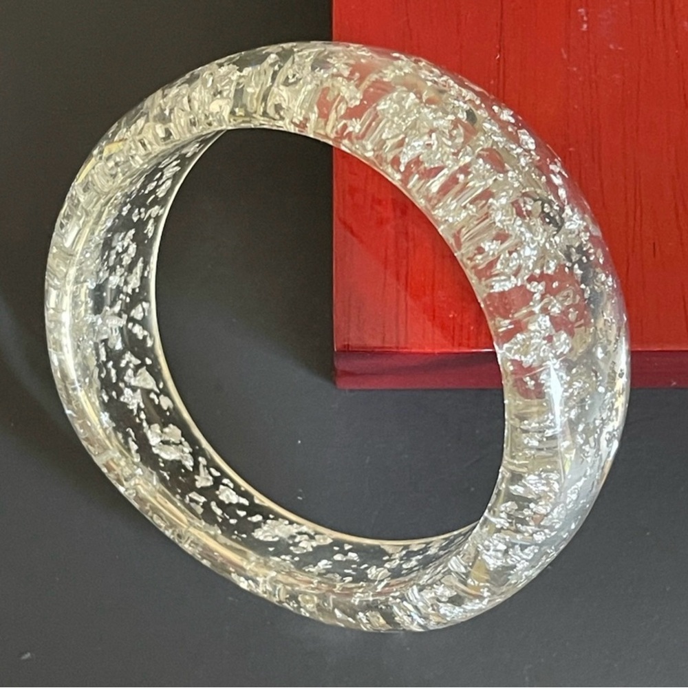 Vintage encased silver foil glitter lucite Bangle bracelet.